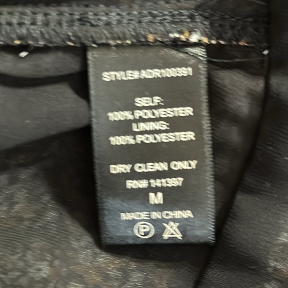 ASTR The Label Brown Floral Ruched Mini Dress Short Sleeve V Neck Size M Fall - Picture 11 of 12